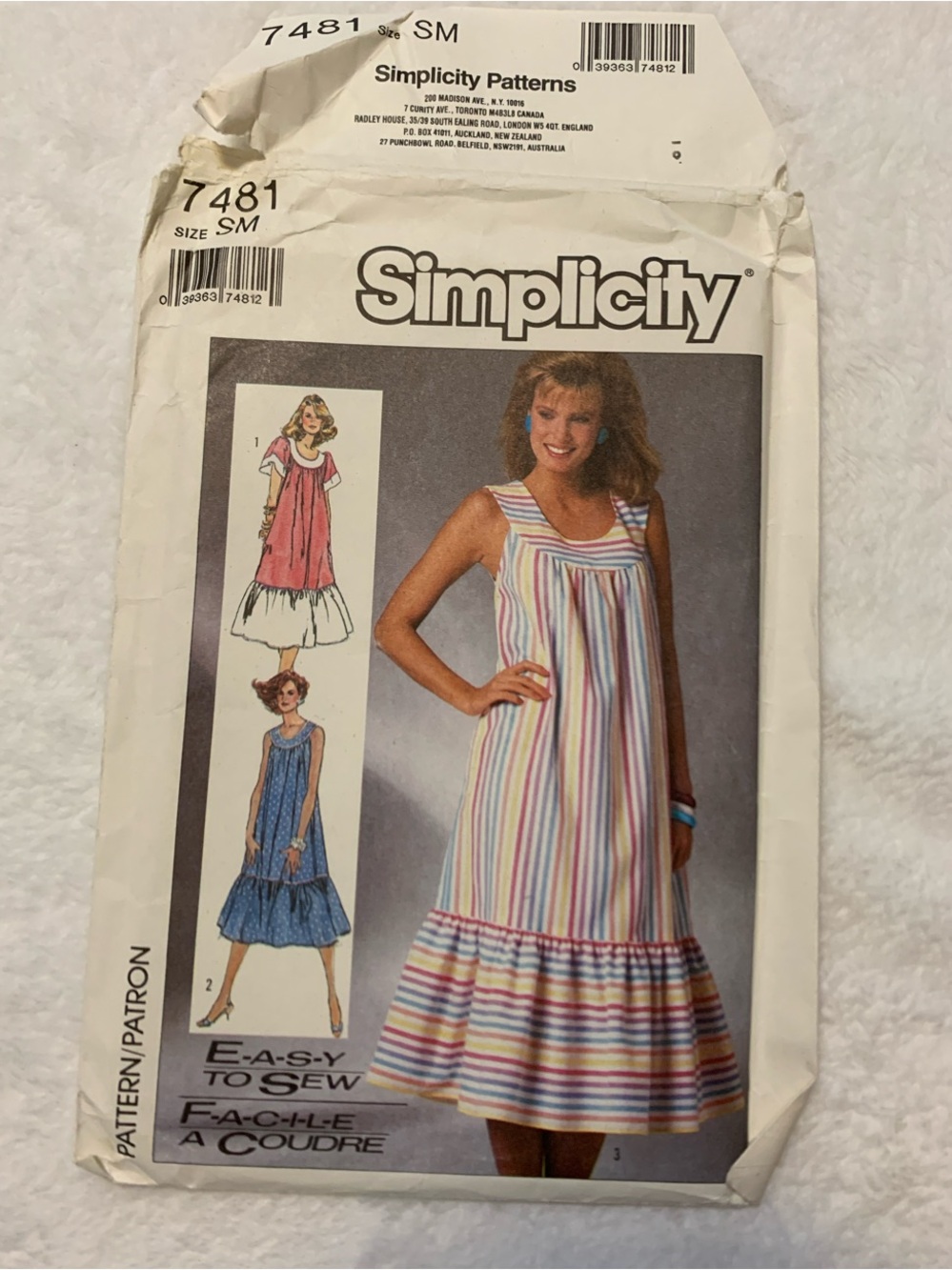Simplicity 7481 Women’s Size Small 10-12 Ruffled Hem Dress Pattern